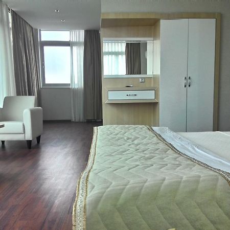 Guney Adana Otel 外观 照片